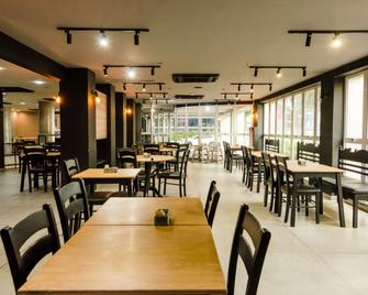 ibis Joao Pessoa - João Pessoa - Restaurace