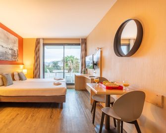 Comfort Aparthotel Marseille Prado - Marseille - Soverom