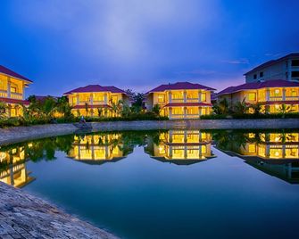Regency Lagoon Resort - Rajkot - Bâtiment