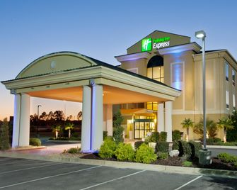 Holiday Inn Express & Suites Cordele North By IHG - Cordele - Bygning