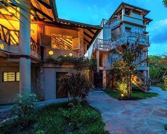 Tombo House - Diani Beach