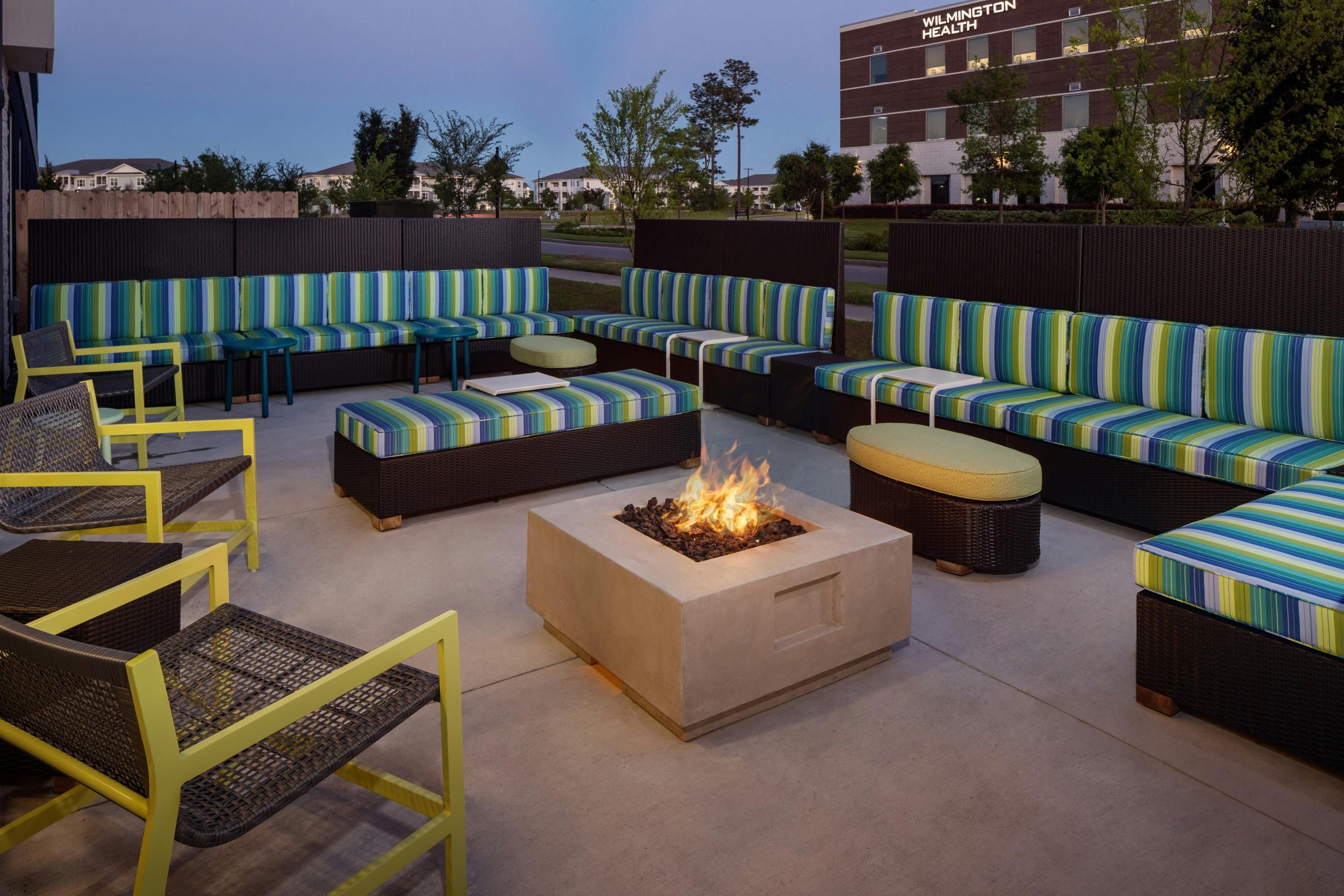 Home2 Suites by Hilton Wilmington Medical Park Downtown thumbnail 3