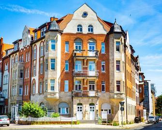 12 Fewos Im Jugendstilhaus Mit Aufzug, Terrasse, Kingsize-Bett, Smart-Tv, Etc - Erfurt - Building