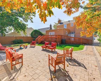 Central Elmont Studio With Great Outdoor - Floral Park - Patio