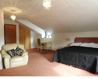 BlackbullA1lodge - Grantham - Schlafzimmer