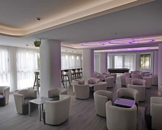 Bg Pamplona - פלמה דה מיורקה - טרקלין