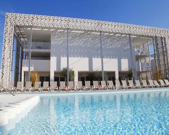 Résidence Prestige Odalys Nakâra - Agde - Piscina
