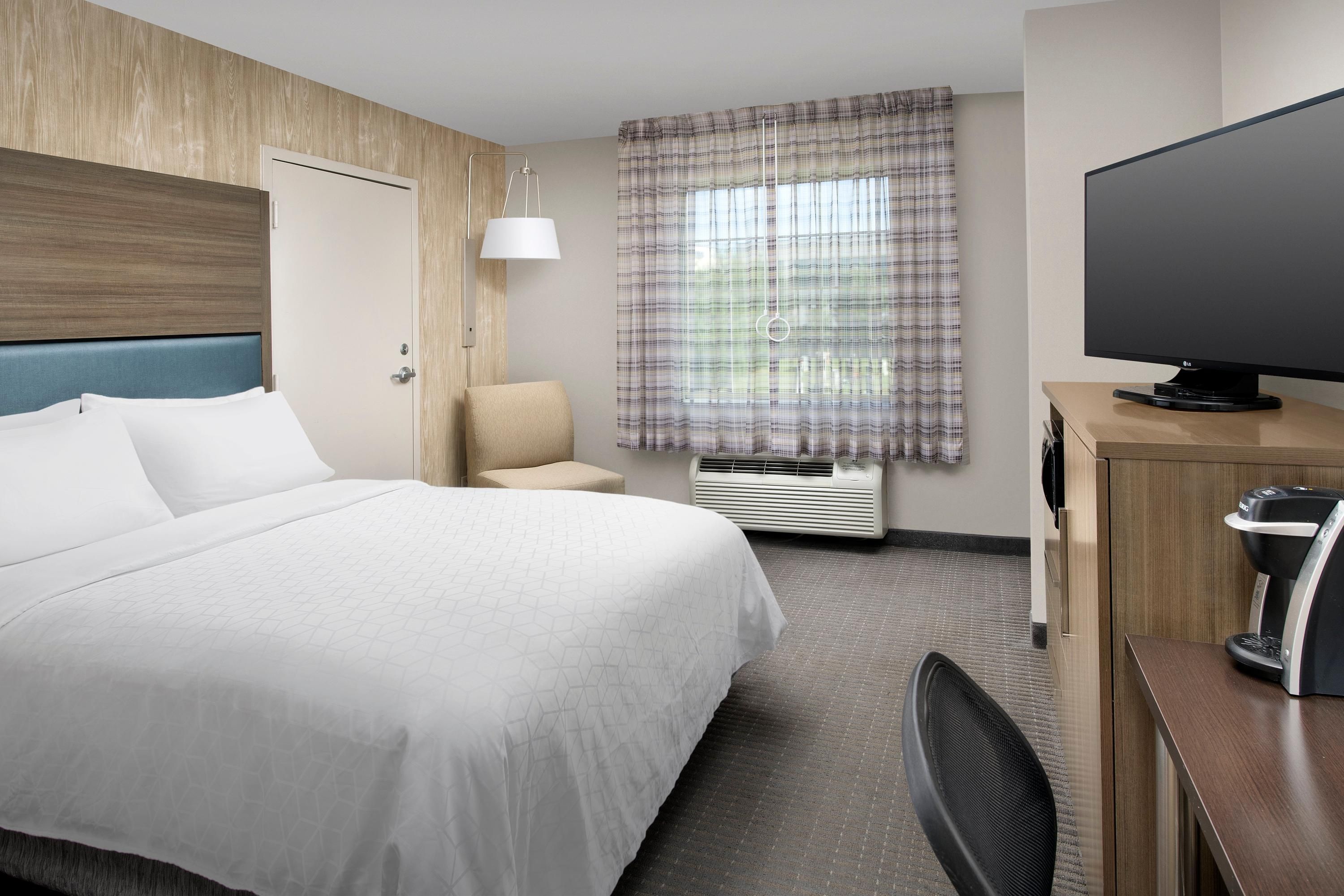 Holiday Inn Express & Suites Annapolis By IHG thumbnail 3