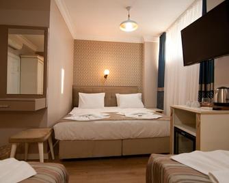 Mevlana Hotel - Istanbul - Bedroom