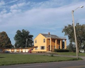 Midtown Motel Burlington Near Hwy 34 - Burlington