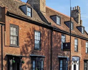 ذا بيل هوتل - بوري سانت ادموندز - مبنى