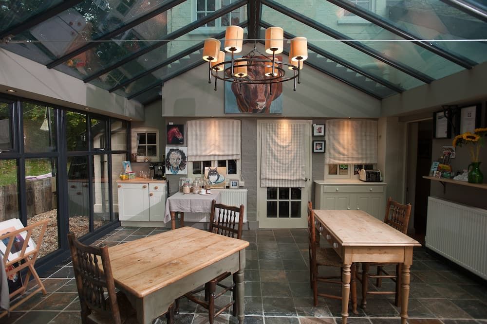 Bridleway Bed and Breakfast - לינקולן - מסעדה