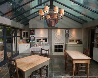 Bridleway Bed and Breakfast - לינקולן - מסעדה