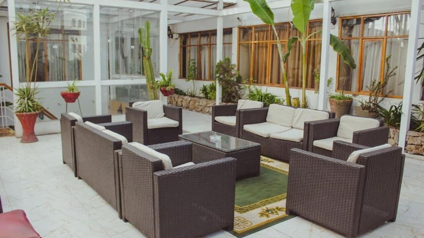 hostel premier