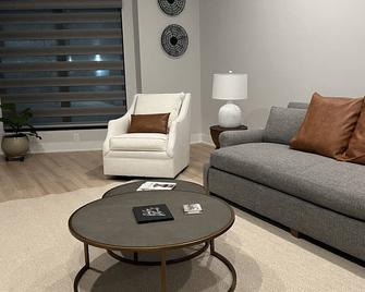 Rooftop Retreat - Indianápolis - Sala de estar