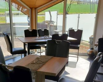 Schlaffass, L440 und D220cm , Max. 2 Schlafplätze - Bad Sooden-Allendorf - Restaurant