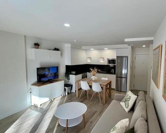 Apartamento Milla de Oro Benasque - Benasque - Wohnzimmer
