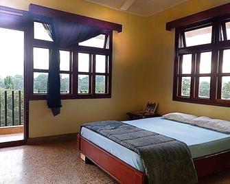 Romantic and spacious with Mount kilimanjaro view - Moshi - Bedroom