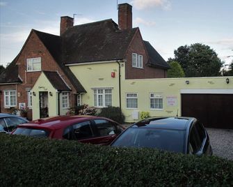 Coppers End Guest House - Lichfield - Edificio