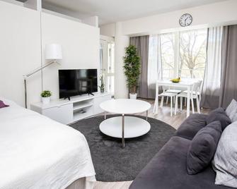 Kotimaailma Apartments Vaasa - Vaasa - Wohnzimmer