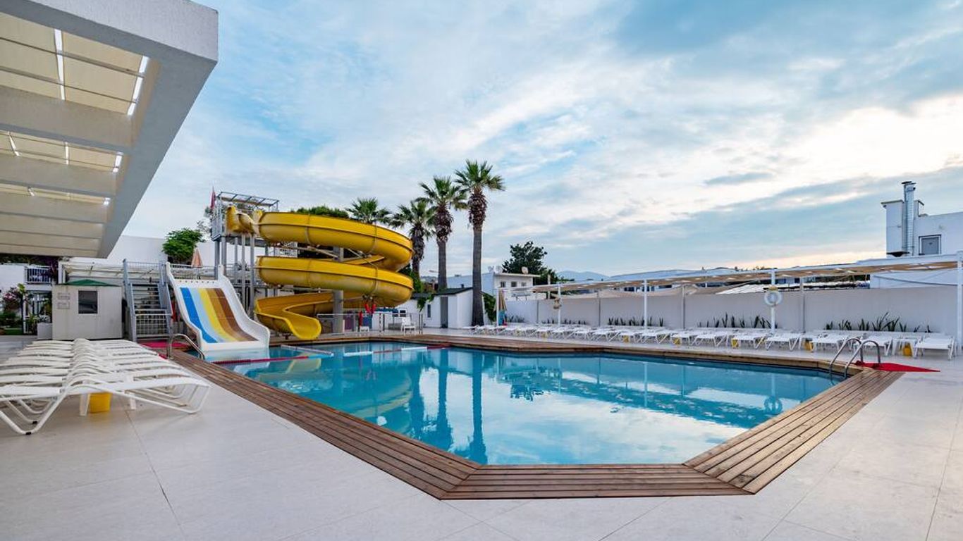 Petunya Beach Resort