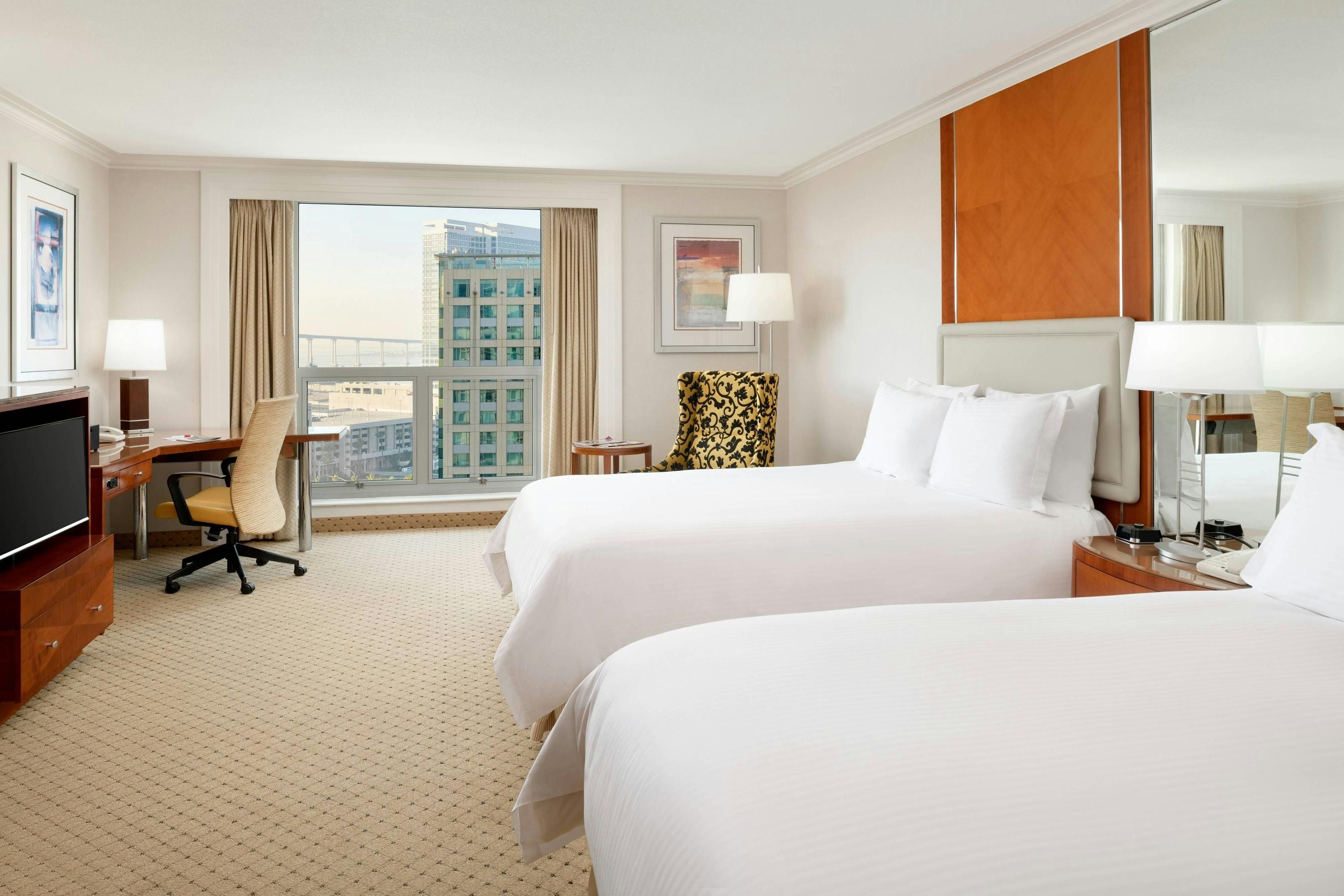 San Diego Marriott Gaslamp Quarter thumbnail 3