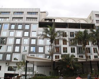 Best Western Plus Meridian Hotel - Nairobi - Edificio