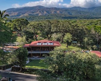 Hacienda Guachipelin Volcano Ranch Hotel & Hot Springs - Liberia