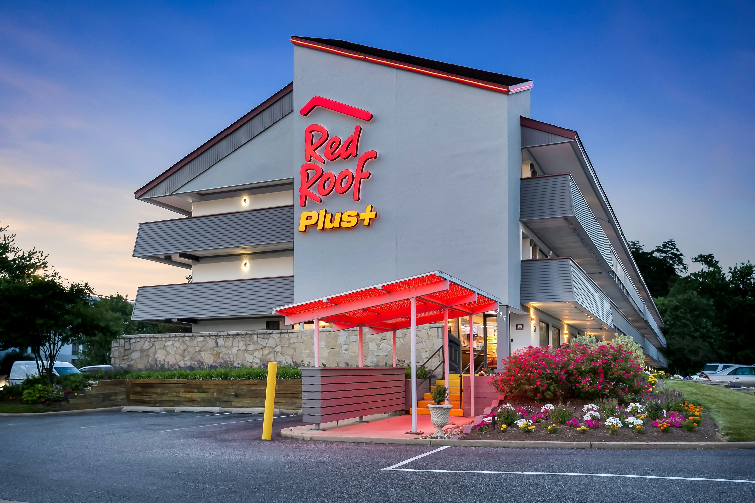Red Roof PLUS+ Baltimore - Washington DC/BWI Airport - Linthicum Heights - Bygning
