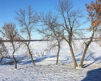 Cottage on Devils Lake - Warwick - Vista del exterior