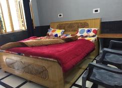 Abhi Homestay by StayApart - Khajjiar - Bedroom