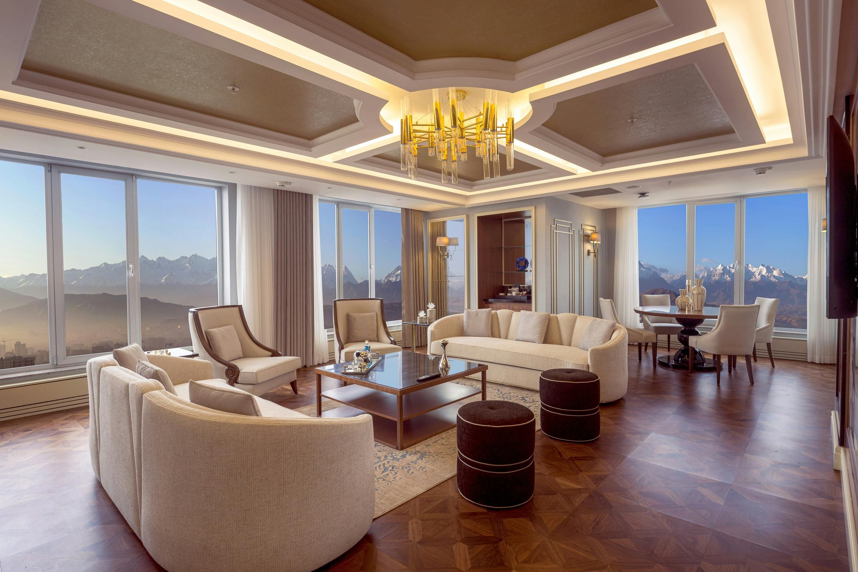 Sheraton Bishkek - בישקק - טרקלין