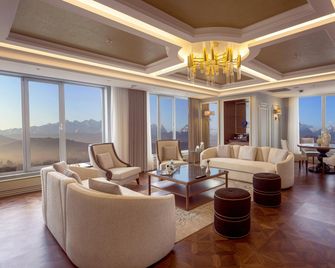 Sheraton Bishkek - Bisjkek - Lounge