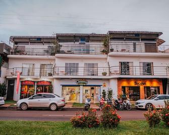 Pousada Beira Rio - Itumbiara - Building