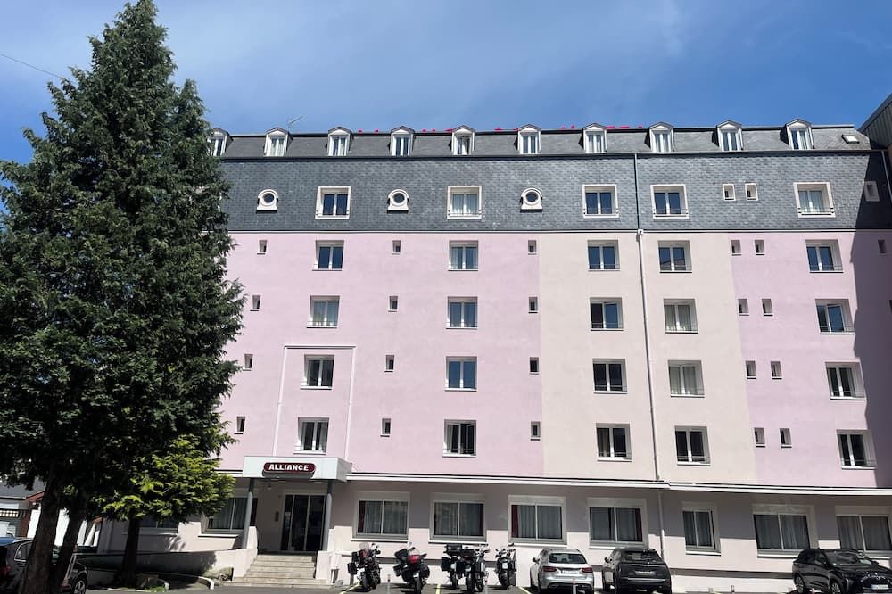 Hotel Alliance Lourdes - לורד - בניין