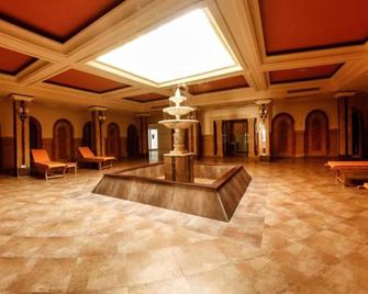 Royal Lido Resort & Spa - נאבעול - לובי