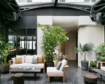 Hotel National Des Arts Et Metiers - Paris - Patio