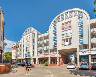 Apartamenty Sun & Snow Port II - Kołobrzeg - Gebäude