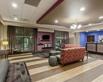 Hampton Inn Seattle/Everett Downtown - Everett - Lounge