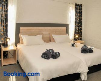 Puza Moya Guest House - Langebaan - Habitación
