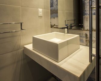 Tapu'a Departamentos - Asuncion - Bathroom