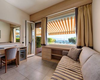 Hotel Laurin - Santa Margherita Ligure - Living room
