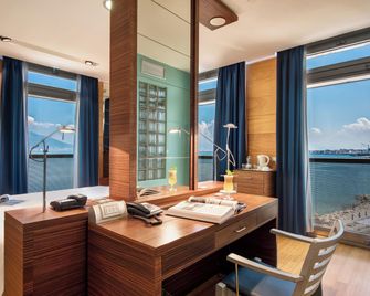 Towers Hotel Stabiae Sorrento Coast - Castellammare di Stabia