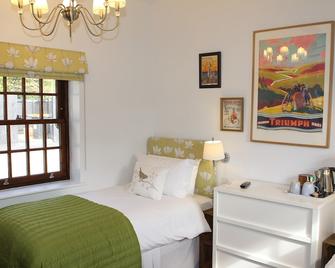 The Compasses - Chelmsford - Bedroom