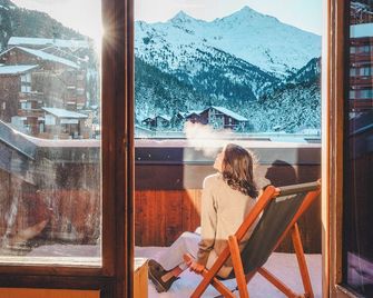 Hotel Mont Vallon - Les Allues - Balcon