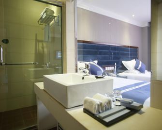 Tianhe Fashion Hotel - Zhongwei - Bedroom