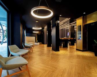 Hotel Puerto de La Luz by Pierre & Vacances - Las Palmas de Gran Canaria - Recepción