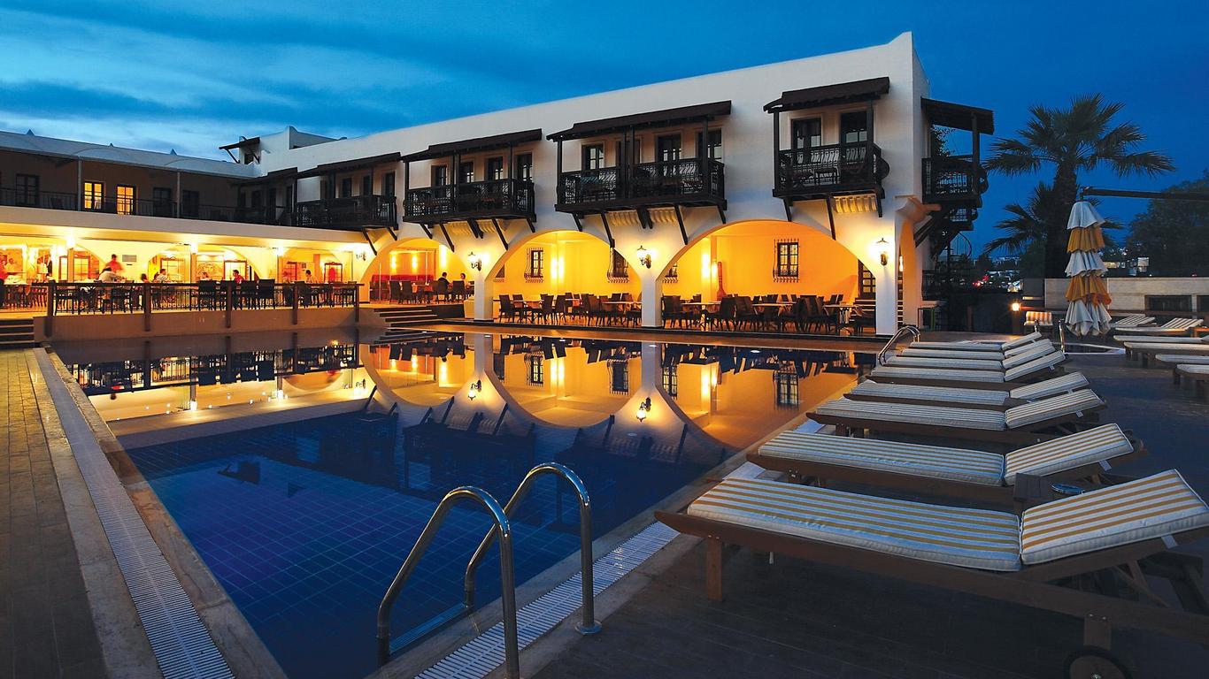 Costa Bitezhan Hotel