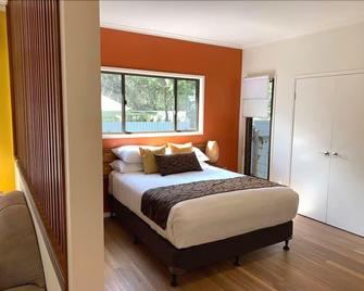 The African Cottage - Maleny - Bedroom