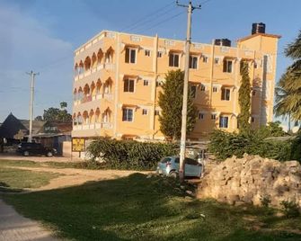 Swahili Best Hotel - Kilifi - Building